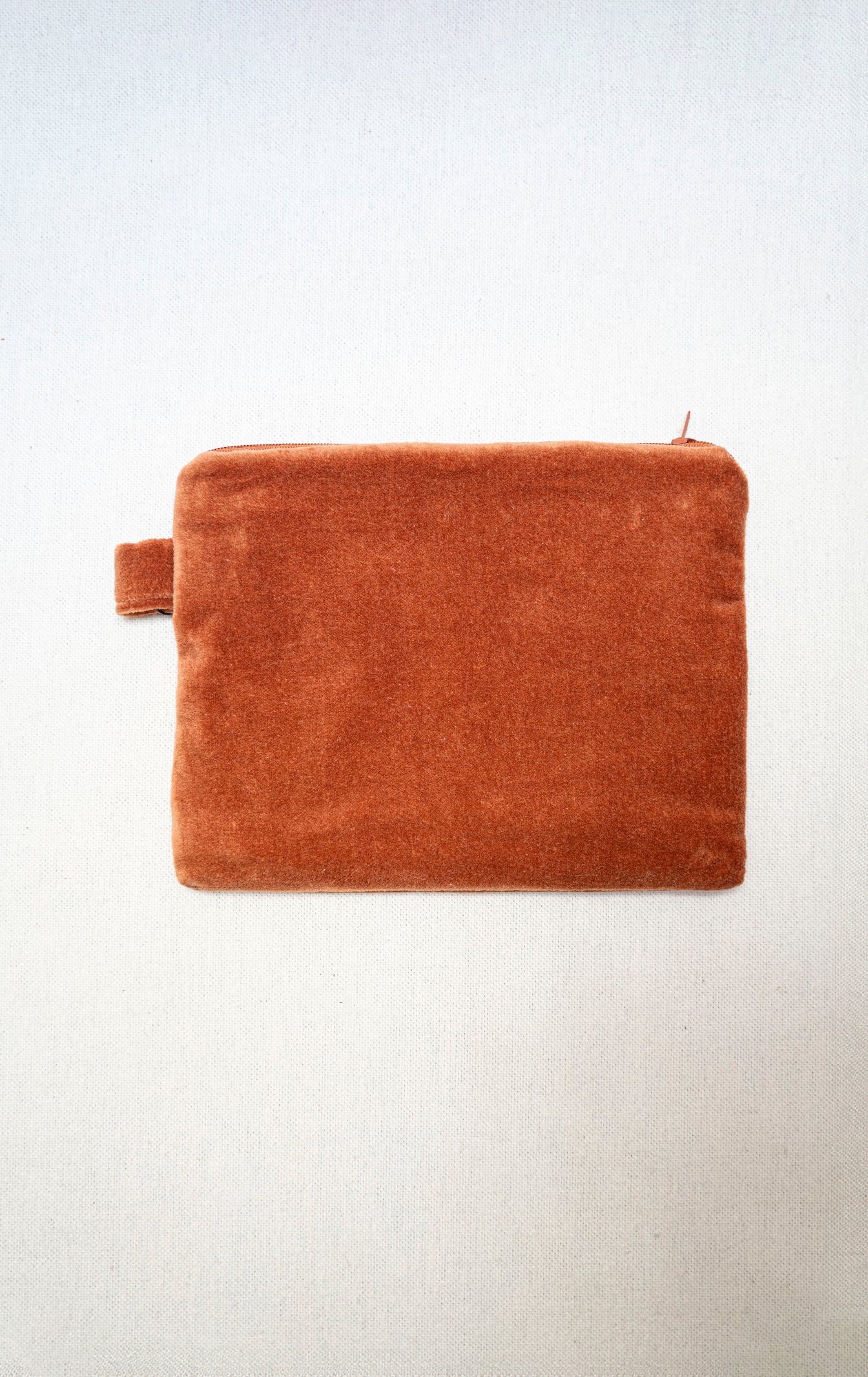 Petite pochette velours Maeline terre cuite
