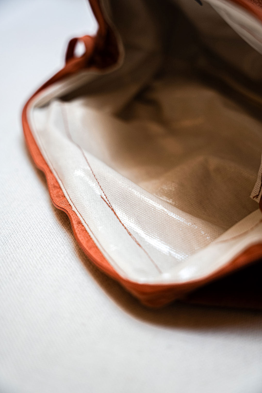 Pochette velours Maeline terre cuite