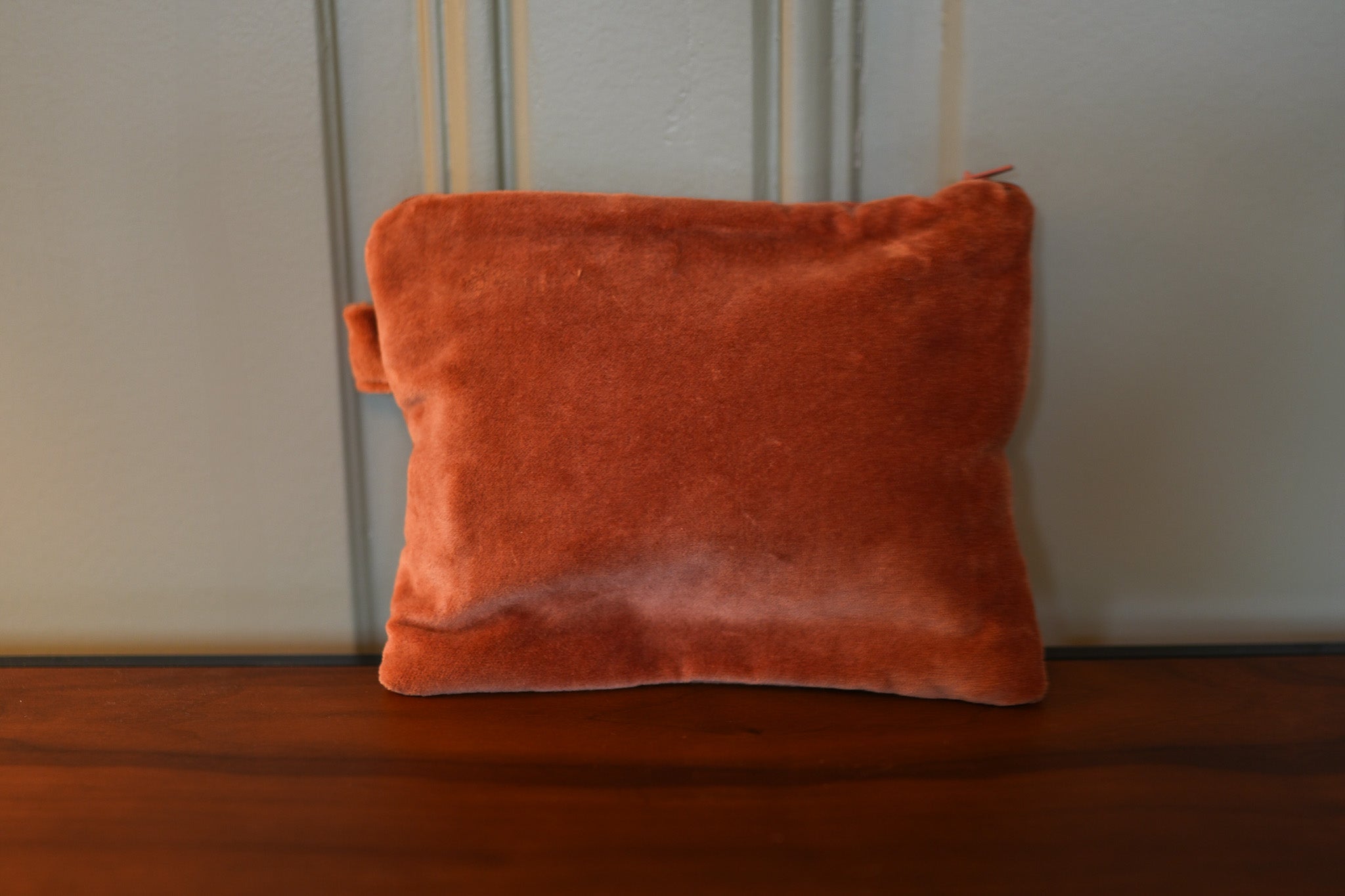 Petite pochette velours Maeline terre cuite