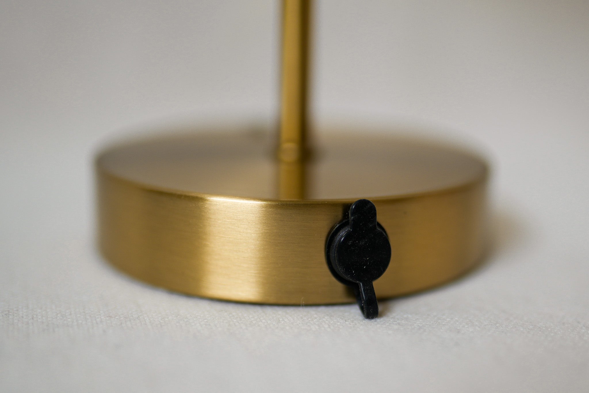 Lampe LED sans fil noire