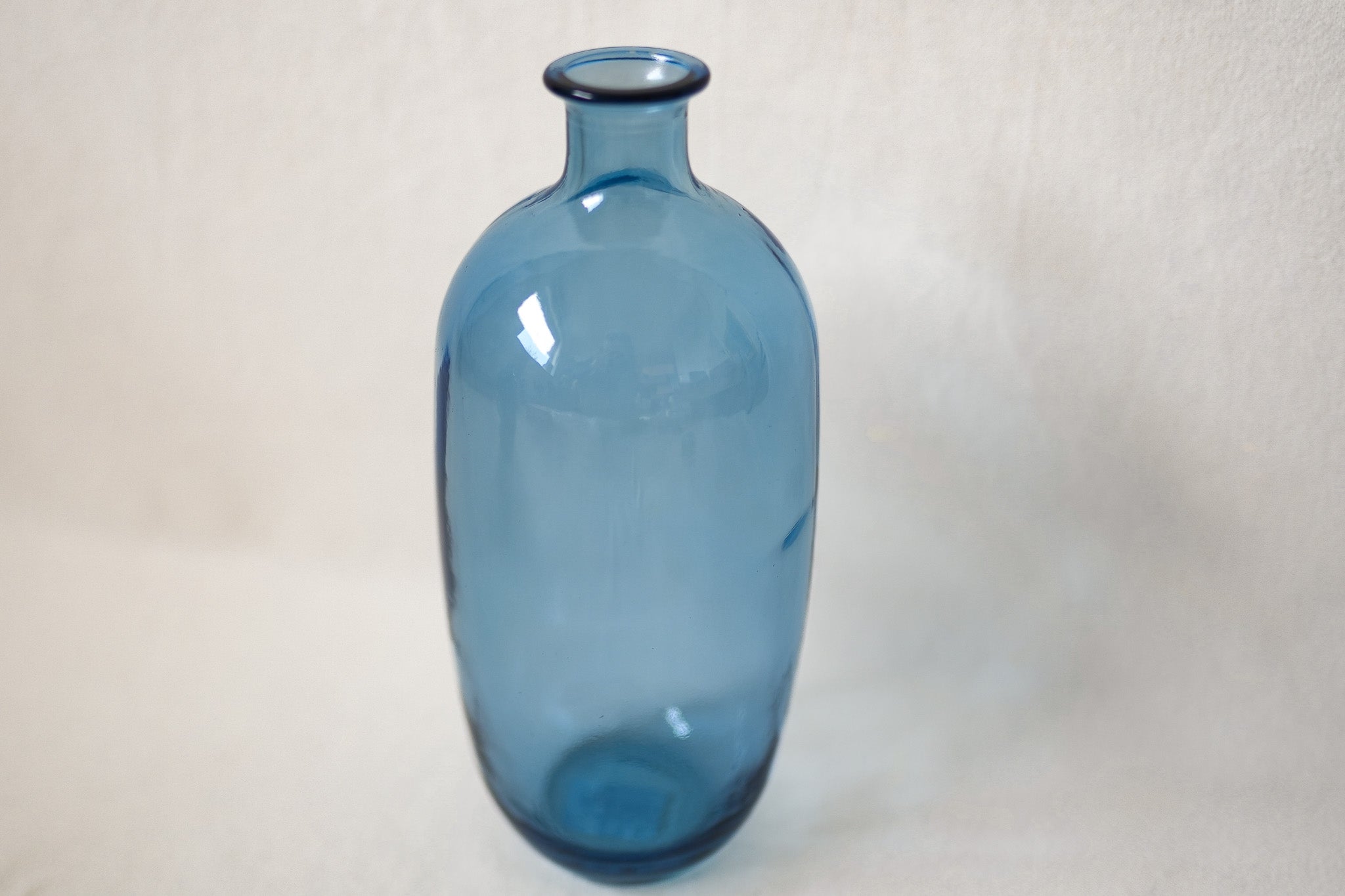 Vase bouteille en verre recyclé – 3 couleurs décoratives – 29,5 cm