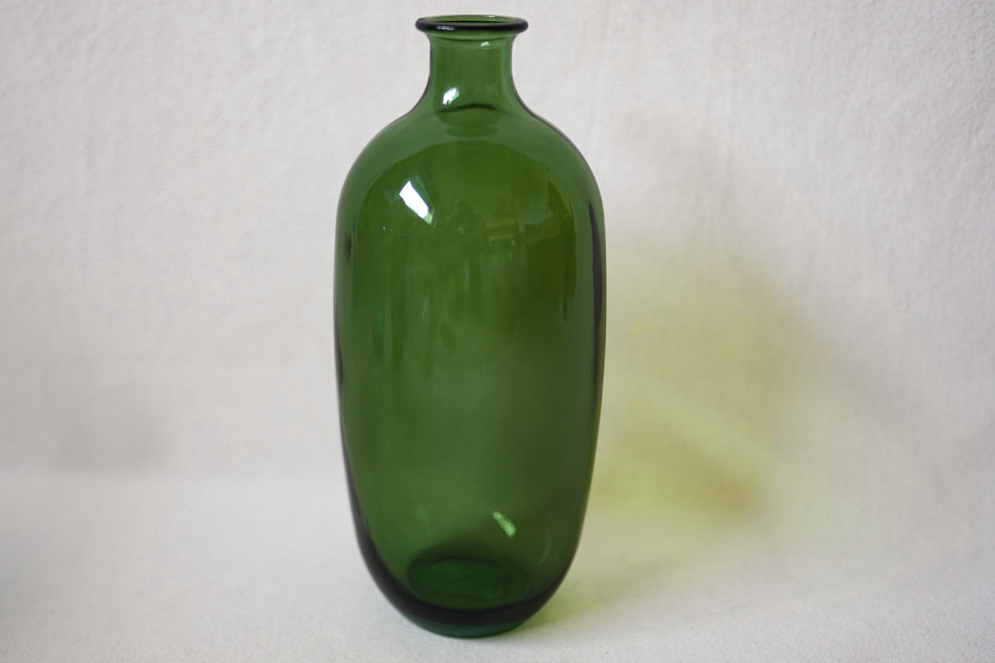 Vase bouteille en verre recyclé – 3 couleurs décoratives – 29,5 cm