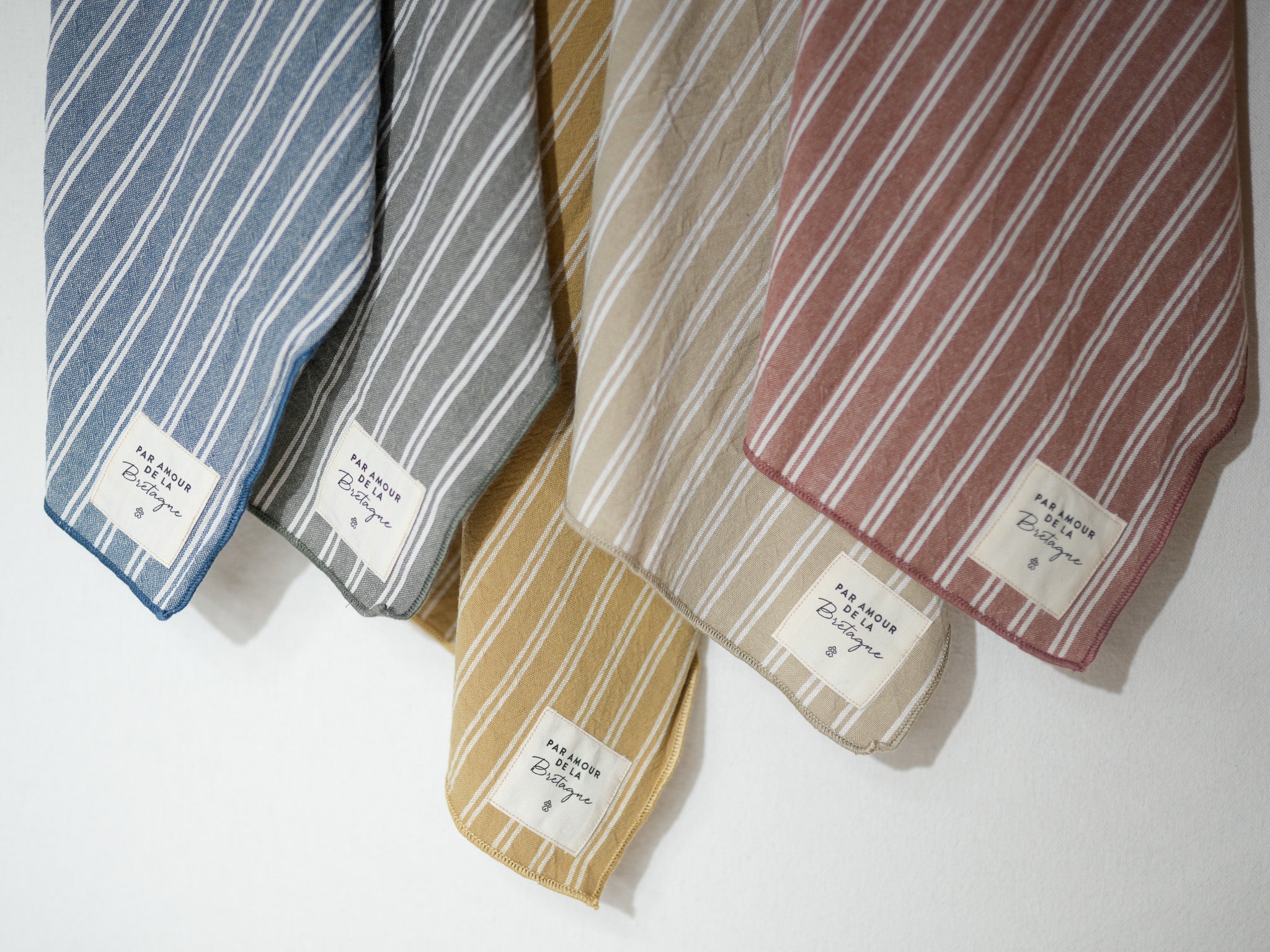 Torchons rayés en coton lavé 