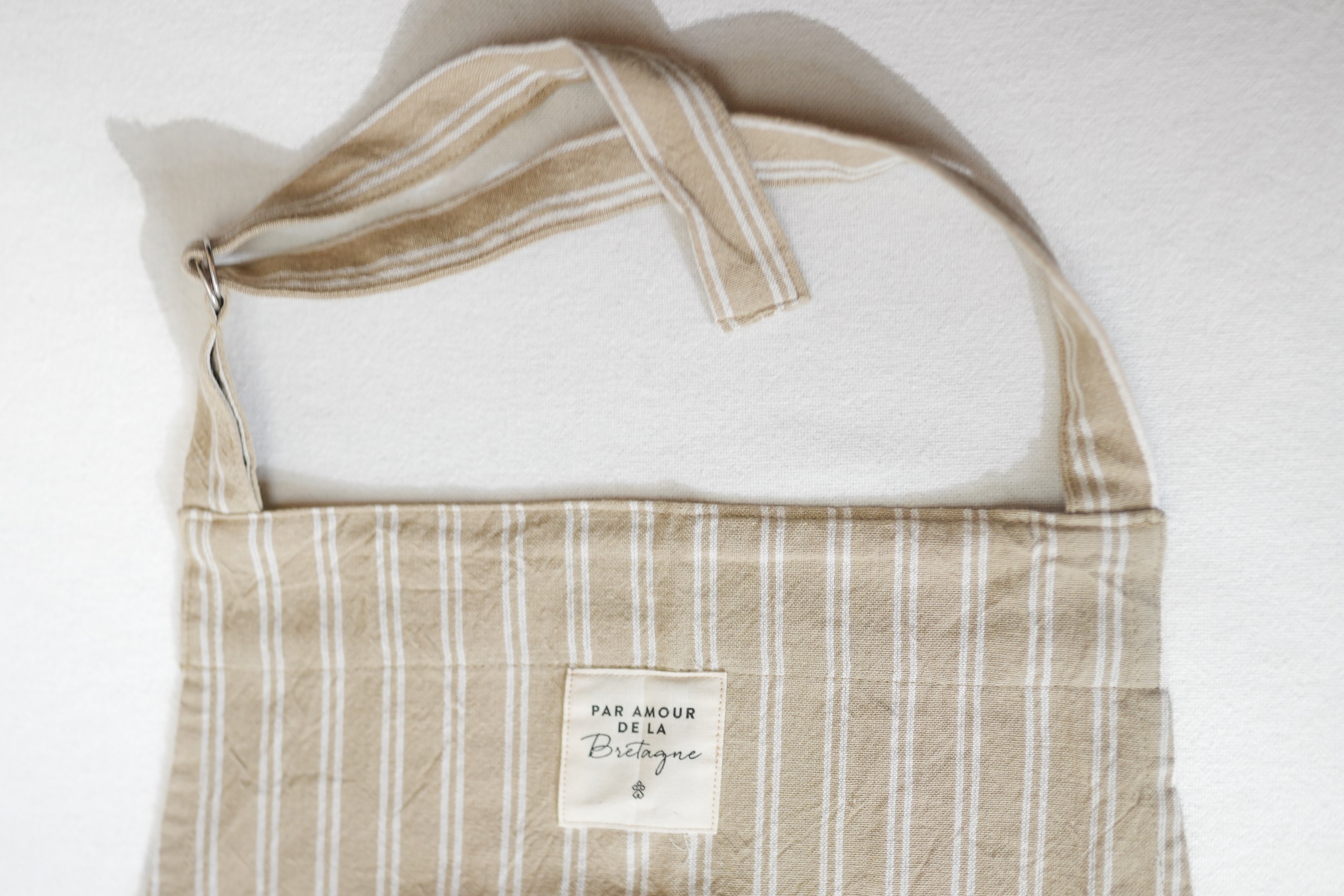 Tablier rayé  "Par amour de la Bretagne" Ysatis Beige