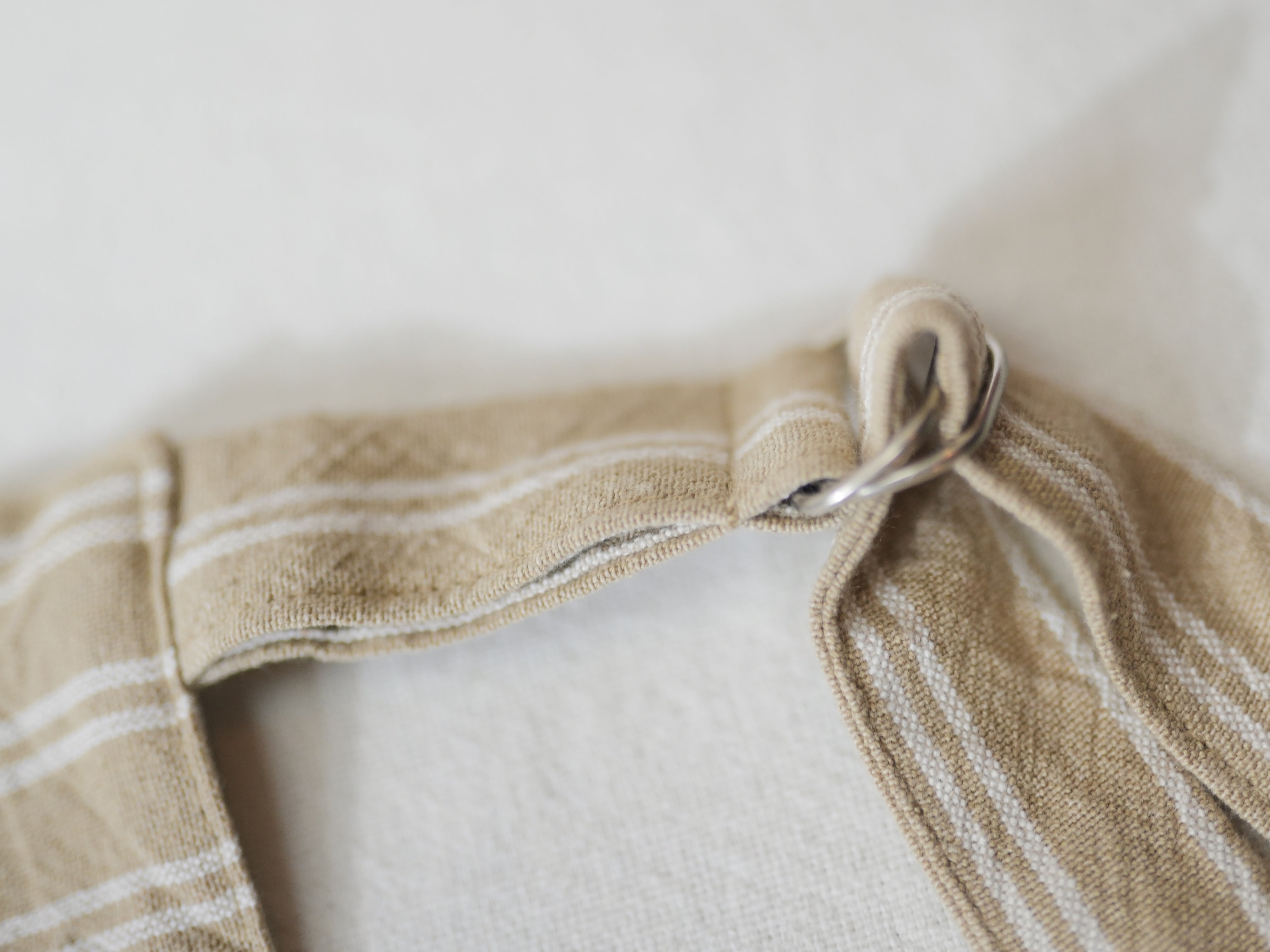 Tablier rayé  "Par amour de la Bretagne" Ysatis Beige
