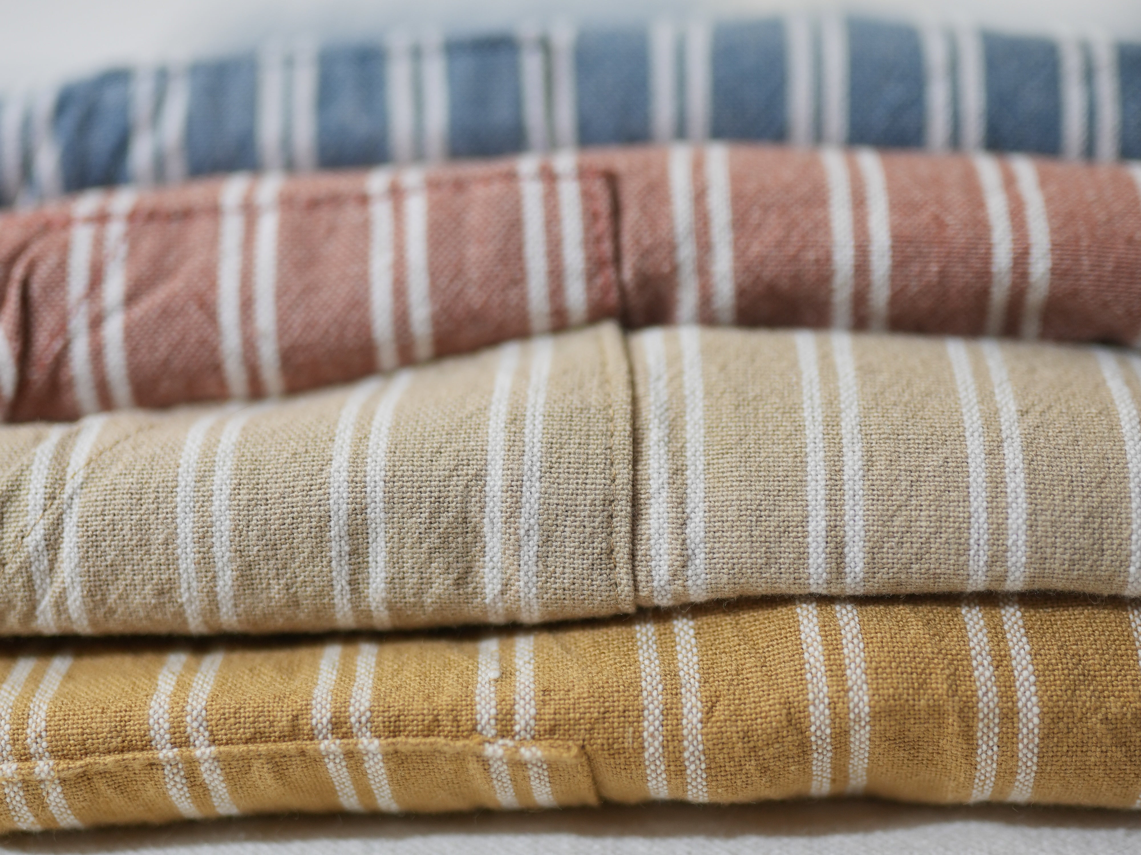 Tablier rayé  "Par amour de la Bretagne" Ysatis Beige